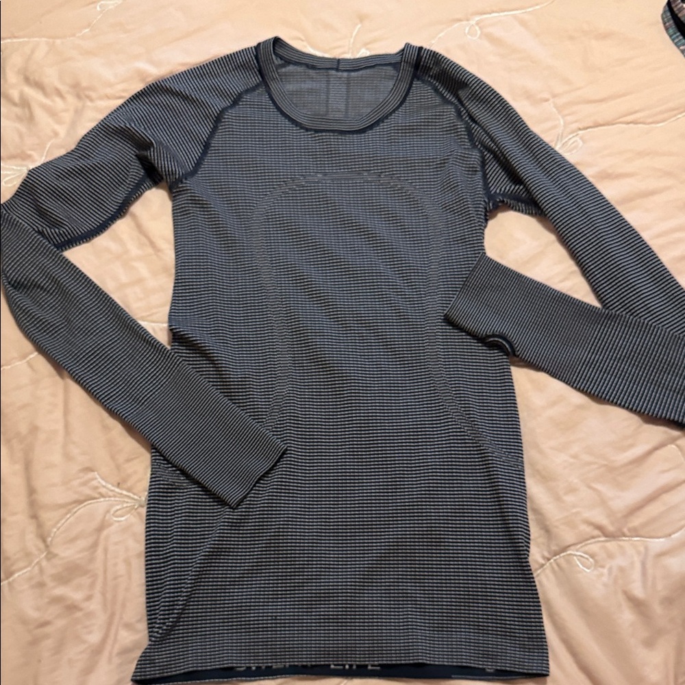 Lulu Striped Long Sleeve Tee - Navy and White